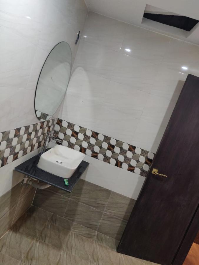 Hotel Virasat By Bookingcare Chhatarpur Екстер'єр фото