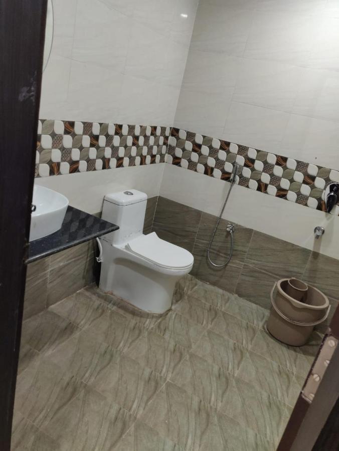 Hotel Virasat By Bookingcare Chhatarpur Екстер'єр фото