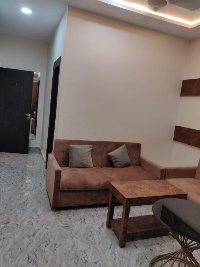 Hotel Virasat By Bookingcare Chhatarpur Екстер'єр фото