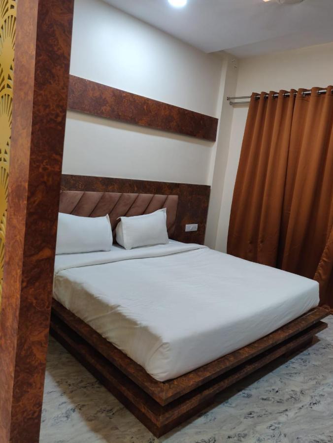 Hotel Virasat By Bookingcare Chhatarpur Екстер'єр фото